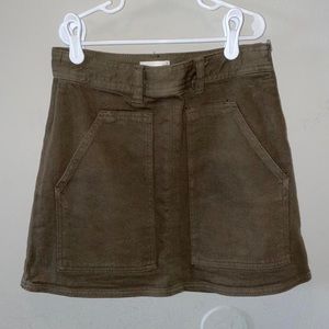 Aritzia green skirt size 0